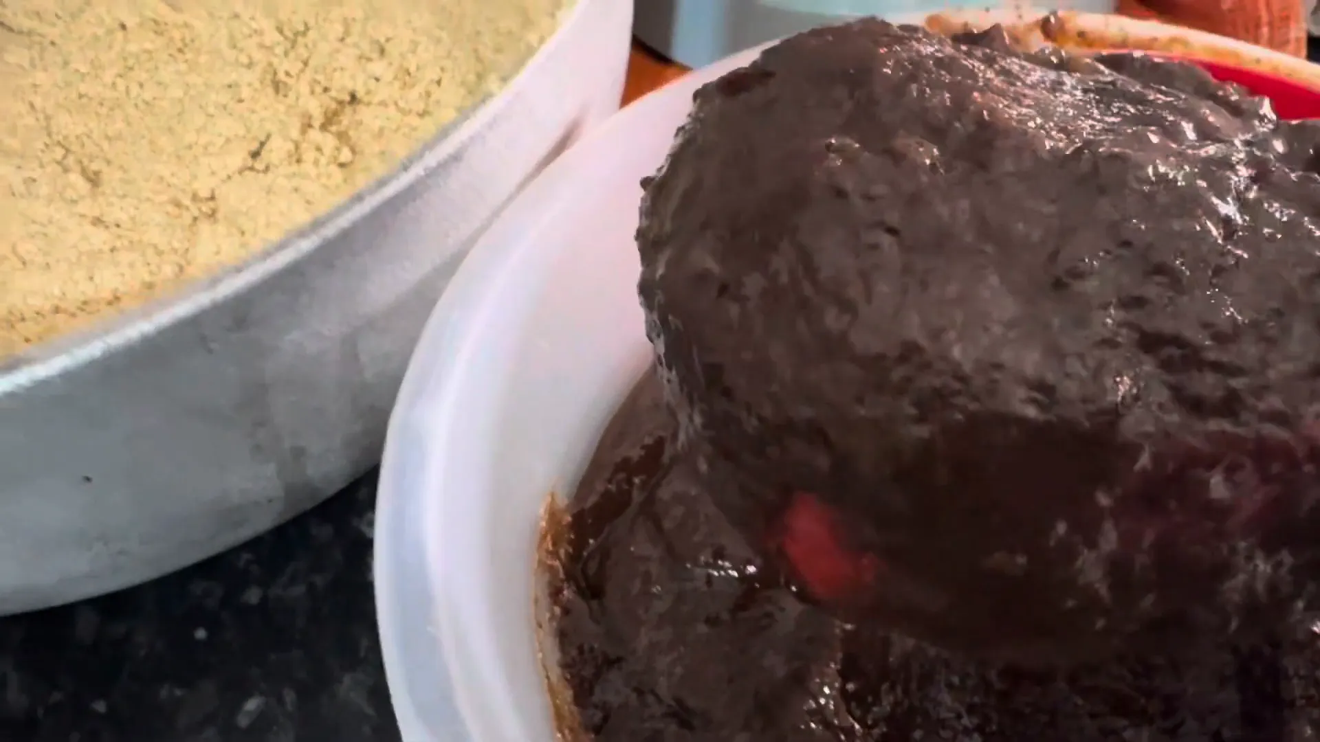 Mixing fruits into the batter