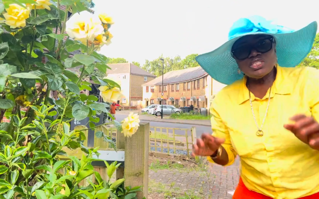 Revitalise Your Garden: The Art of Deadheading Roses