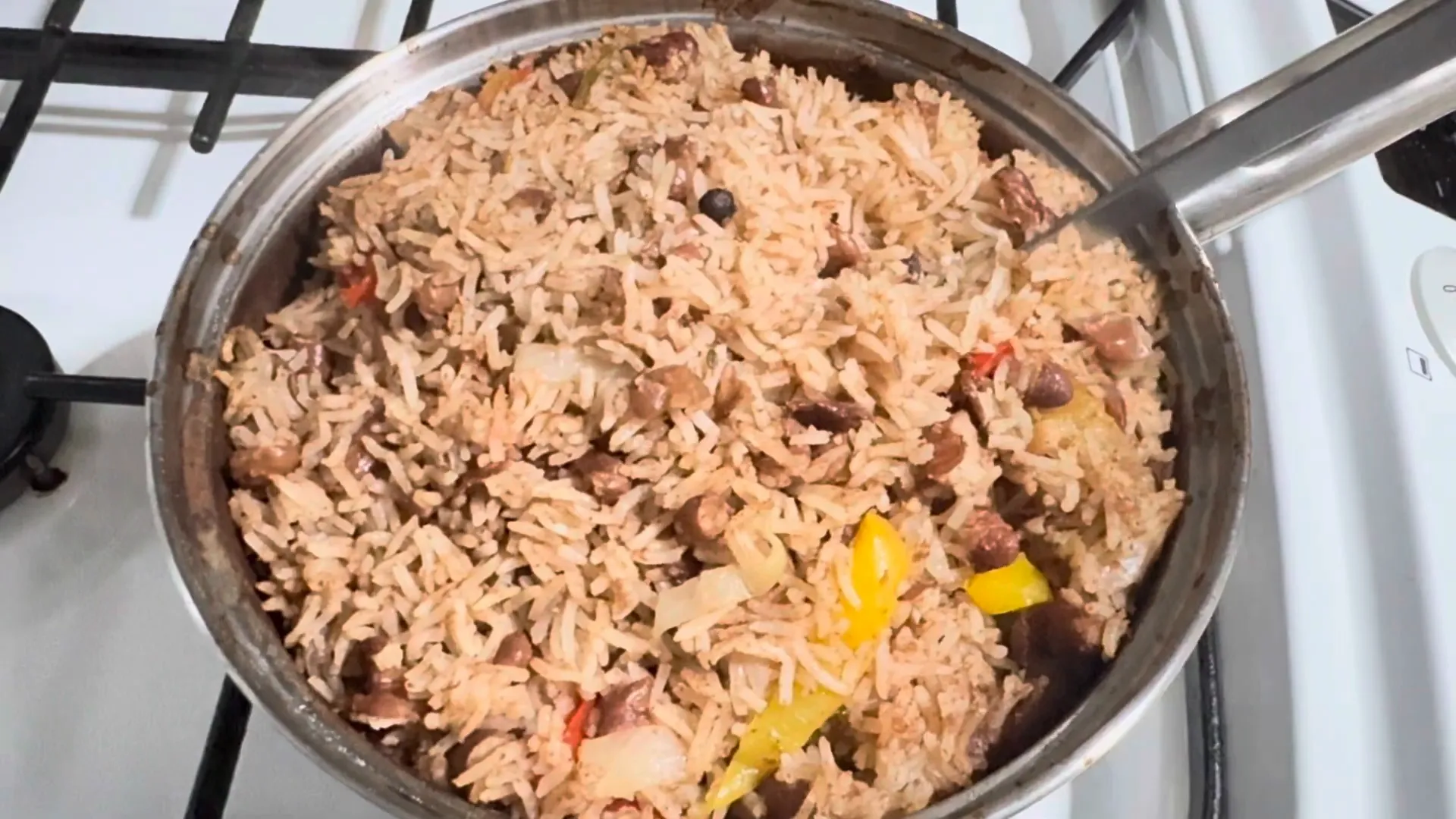 Simmering rice and peas