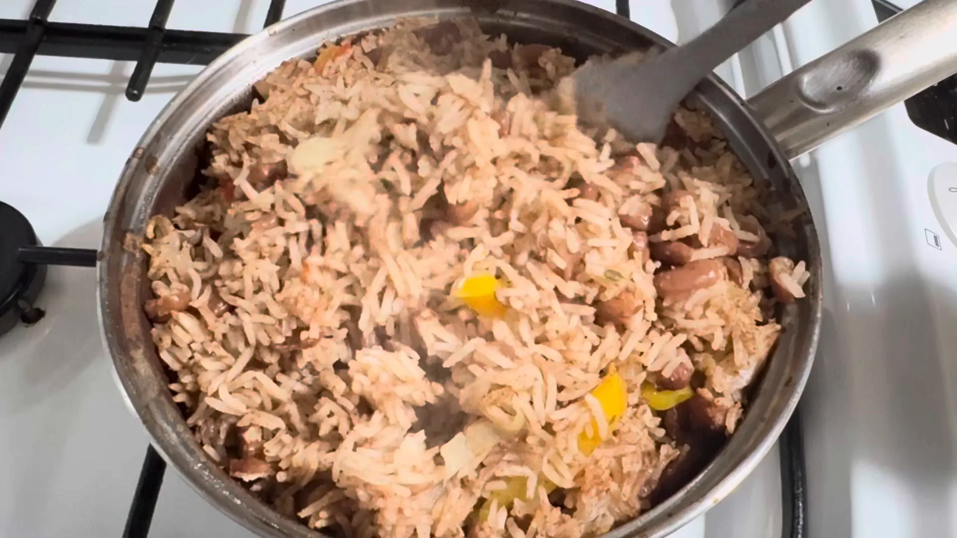 Fluffed rice and peas ready to serve